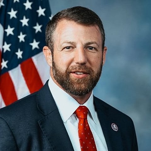 Markwayne Mullin backs DHS staff amid funding row