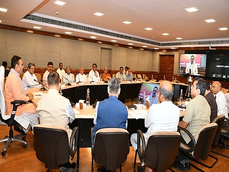 No LPG shortage in Rajasthan, stocks adequate: CM after all-party meet