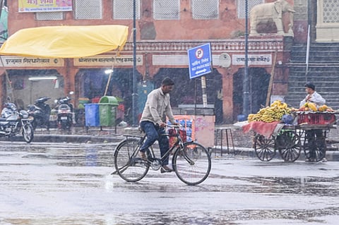 Rain lashes parts of Rajasthan; Met dept sounds orange, yellow alert