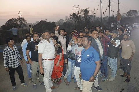 Contractual Sanitation Workers protesting