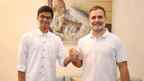 CBSE Class 12th student Sarthak Sidhant questions CBSE’s On-Screen Marking System and met opposition leader Rahul Gandhi after the parliament presentation.