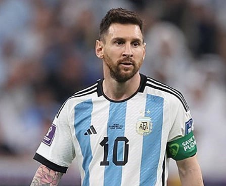Image of Lionel Messi in the 2022 FIFA World Cup.