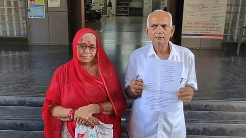 Elderly couple from Surat seeking euthanasia after alleging harassment by municipal authorities and financial distress caused by sealed shops