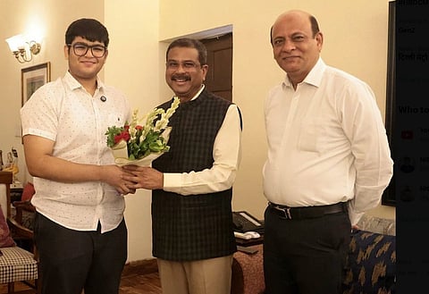 Panshul Bansal secured All India Rank 2 with a 99.9999 percentile in the NEET-UG 2026 re-examination.