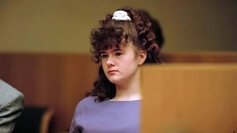 A woman named Christa pike