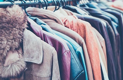 Superior grade clothing will not have visible raw fabric edges.