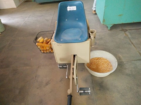 Haryana Varsity Develops Pedal Operated Maize Shelling Machine