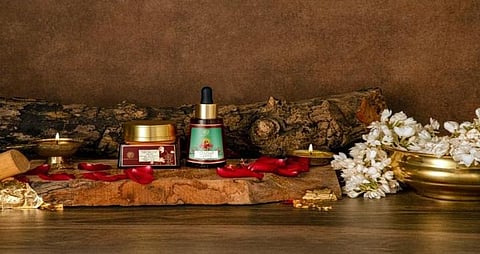 The brand's iconic product ranges, across skincare, body care and haircare will be available for purchase in the UK, including the Soundarya collection, crafted with 24k gold. | Wikimedia Commons