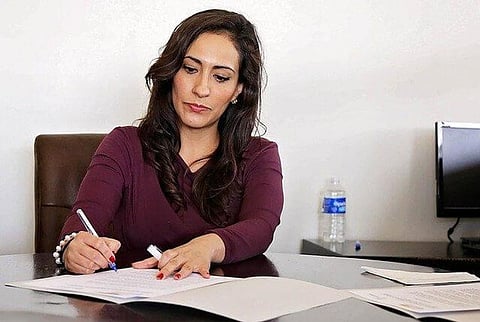 90% Office Workers Are Dealing With WFH Related Health Problems