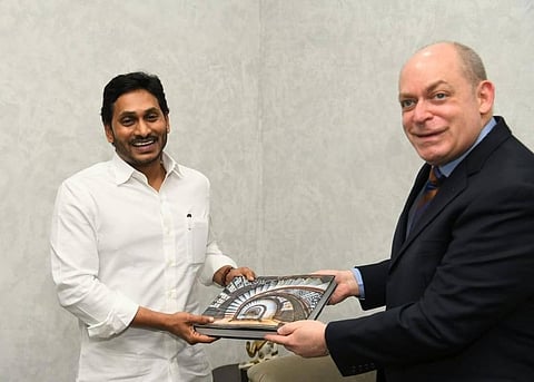 Here Is Why Routine Eye Check-Up Is Important For Older Adults