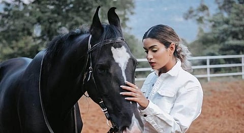 Fashionista Pryanca Talukdar: Few Styling Tips And Fashion Hacks