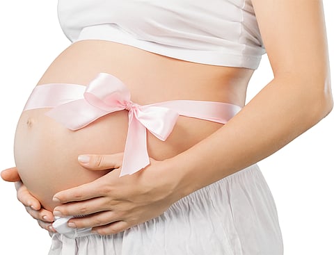 Find out Why Pregnant Women Should Not Binge-Eat After 7 PM