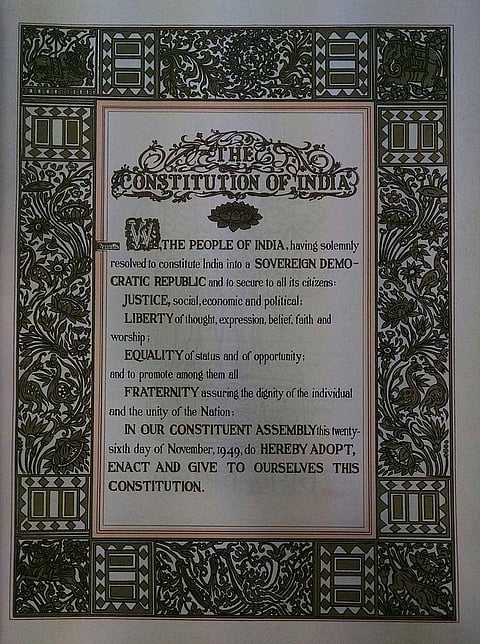 “I Will Stand By a Secular and Democratic India”, Says Twinkle Khanna