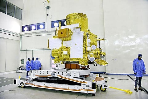 ISRO: Chandrayaan-2 Orbiter Detects Argon-40 on Lunar Exosphere