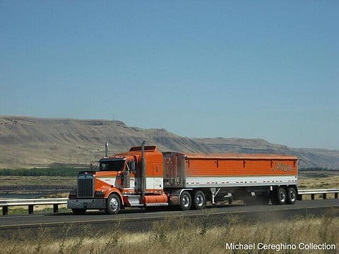 7 Things to Consider before Buying Hopper Bottom Trailers