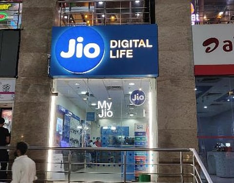 AI-based Data Analytics by Jio and Guavus
