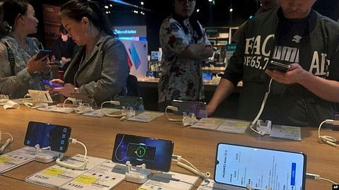 Huawei to Launch its First Foldable Phone ‘Huawei Mate X’