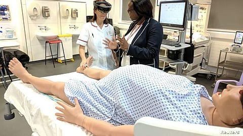 London: Midwifery Students Learning to Bring New Life with the Help of Augmented Reality Technology