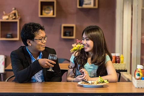 “Foodie Call”: Study Shows Nearly 1 in 4 Women go on a Date for Grabbing a Free Meal