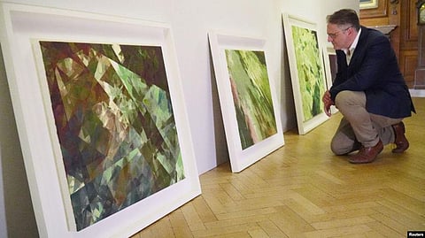 World’s First Ultra Realistic Humanoid Robot Artist ‘Ai-Da’ Opens First Solo Exhibition