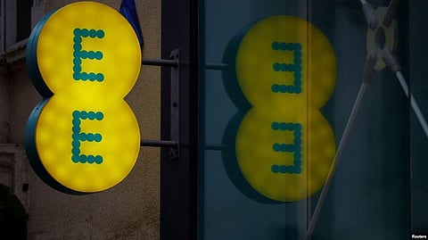 British Mobile Phone Operator ‘EE’ Becomes First in Country to Launch 5G Service