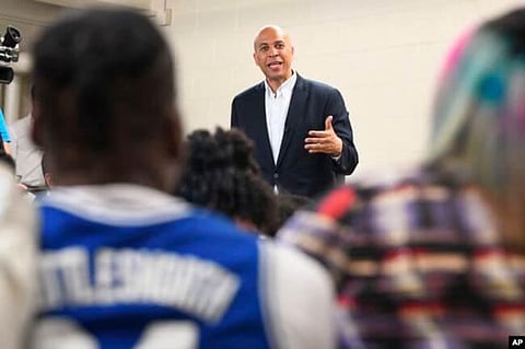 Scientists Find Gold-Studded Fungus in Western Australia