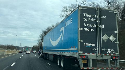 Amazon Plans to Deliver Packages to Prime Members in One-Day Around the Globe