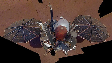 NASA Probe ‘InSight’ Detects Likely ‘Marsquake’- Marking First Seismological Tremor Recorded on Another Planet