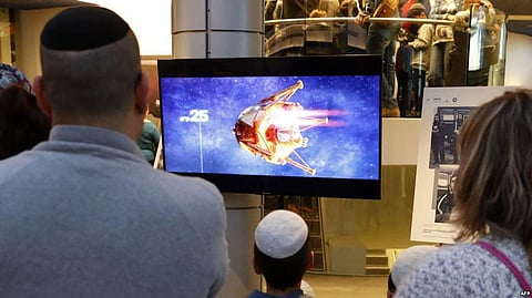 Israeli Spacecraft Crashes Before it Could Land on Moon