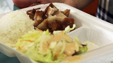 Hawaii Weighs First State in US to Ban Plastics Used at Restaurants