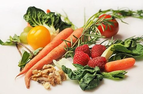 Low-Calorie Diet And Healthy Eating Improve Your Cell Performance