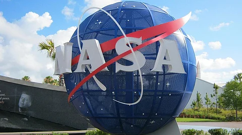 New Selfie App of NASA Lets You Click Selfies in Virtual Spacesuit