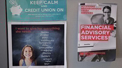 New Financial Apps Demystifying Stocks And Bonds For Hispanics