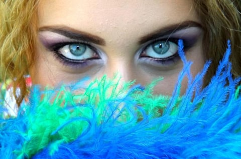 Tips to Paint Eyes Blue Artistically