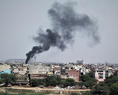 To Fight Air Pollution, Delhi Scientists Are Turning Smoke Into Ink