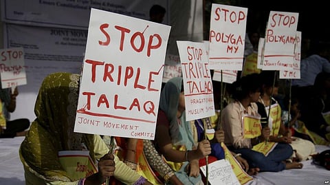 Lok Sabha passes Bill that criminalises triple talaq