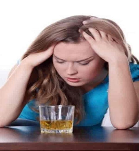 Poor romantic relationships trigger drinking