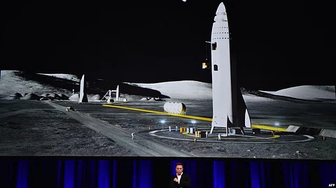 Will we soon be able to travel from New York to Shanghai in just over 30 Minutes in a Rocket?