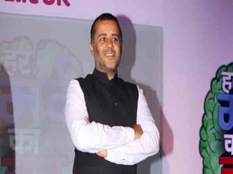 Writing books is a priority: Chetan Bhagat