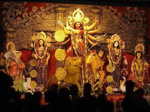 Durga Puja Pandal Decoration Catches Cinema Style, Baahubali Palace Will Be In Cruise This Year In Kolkata