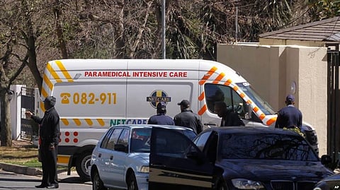 New Book About Nelson Mandela’s Medical Treatment before his 2013 Death Stirs Dispute