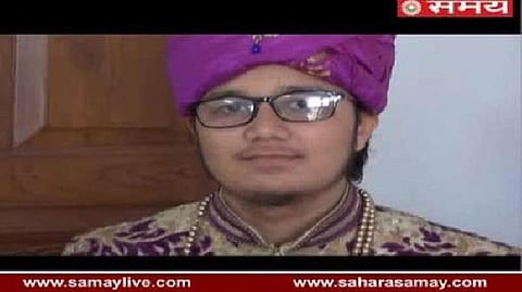 Suvirya Ratna Vijayji Maharaj: 17-year-old Boy Converts from a Board Topper to Jain Monk