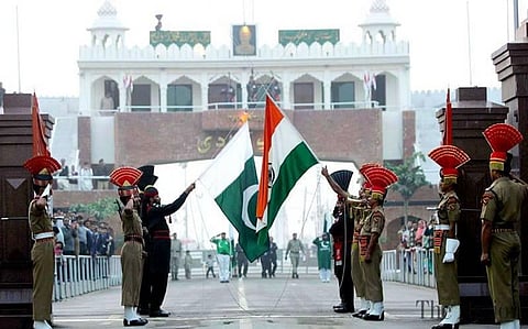 India takes Humanity to another Level and Releases 11 Pakistani Prisoners