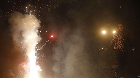 West Bengal Pollution Control Board bans Sale and Use of Firecrackers over 90 Decibels