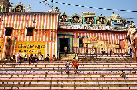 Uttarakhand CM Trivendra Singh Rawat wields the broom, begins cleanliness work at the Kedar Ghat