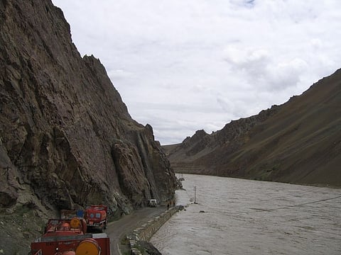 India and Pakistan to hold talks over Indus water treaty by the end of April in US