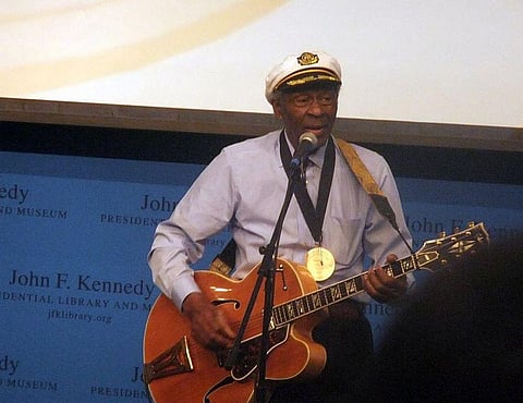 Chuck Berry Fans Say Farewell to Rock ’n ’ Roll Legend