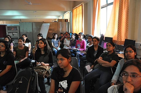 64% women satisfied with their workplaces in metro cities