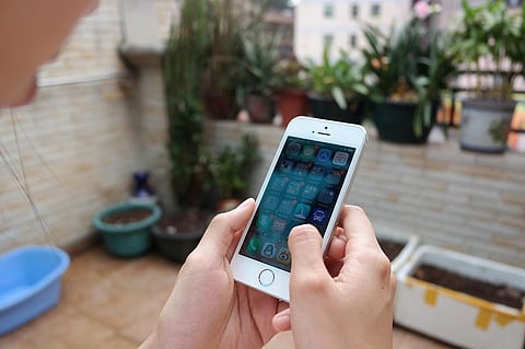 Do you know your iPhone photo app has potential to search Photos and tag both People and Objects?