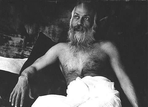 15 Inspiring Quotes by Osho (Chandra Mohan Jain) will help you live Life in Best possible manner